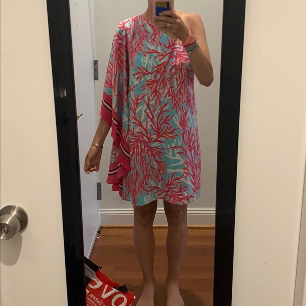 Like new silk Lilly one shoulder dress